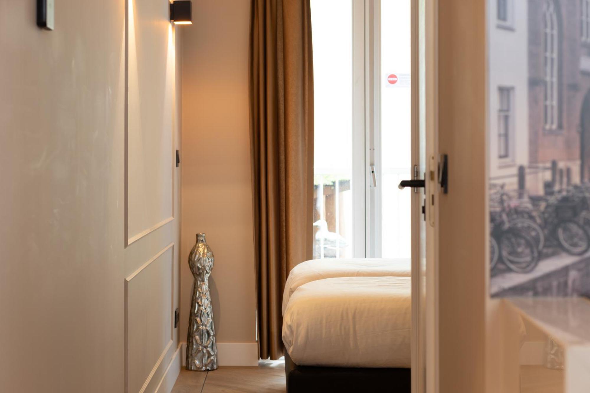 Midtown Hotel Twin Studio Amsterdam Exterior photo